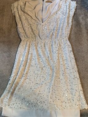 Alice + Olivia Ivory Sequin Cap Sleeve Dress